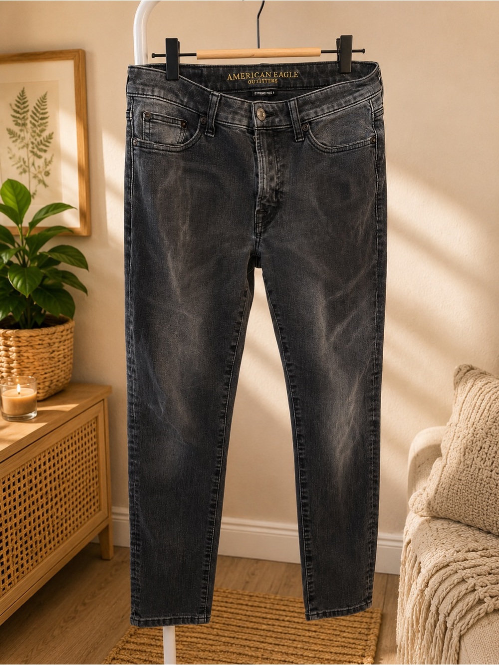 American Eagle Outfitters Men's Black Washed Slim Jeans